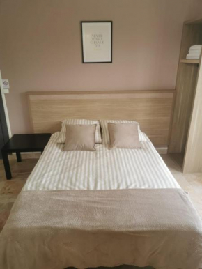 Appartement 2 , DISNEYLAND - PARKING GRATUIT - MAISON DES PLATANES